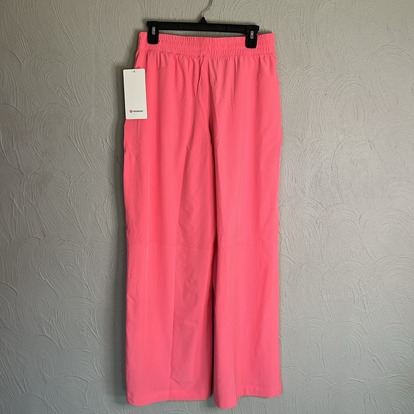 lululemon athletica Pink Swift Wide Leg Pants NWT size 8 - Picture 5 of 6